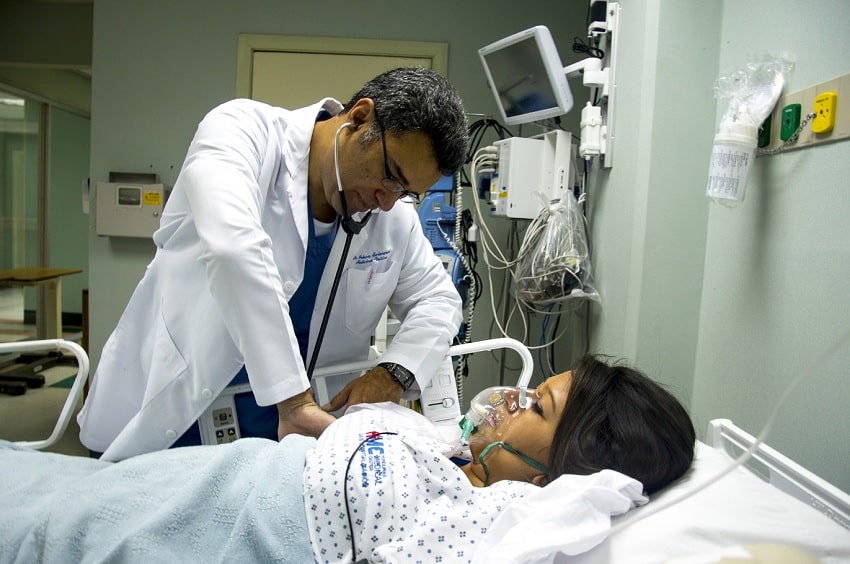 Curso en cuidados intensivos